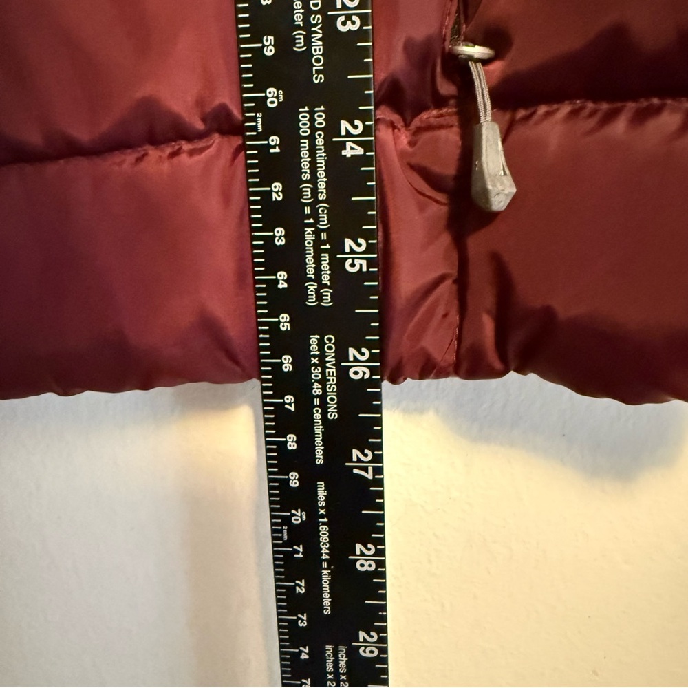 Spyder Women's Puffer Jacket Women’s Size Medium Down Duck Filled Burgundy - Picture 5 of 13